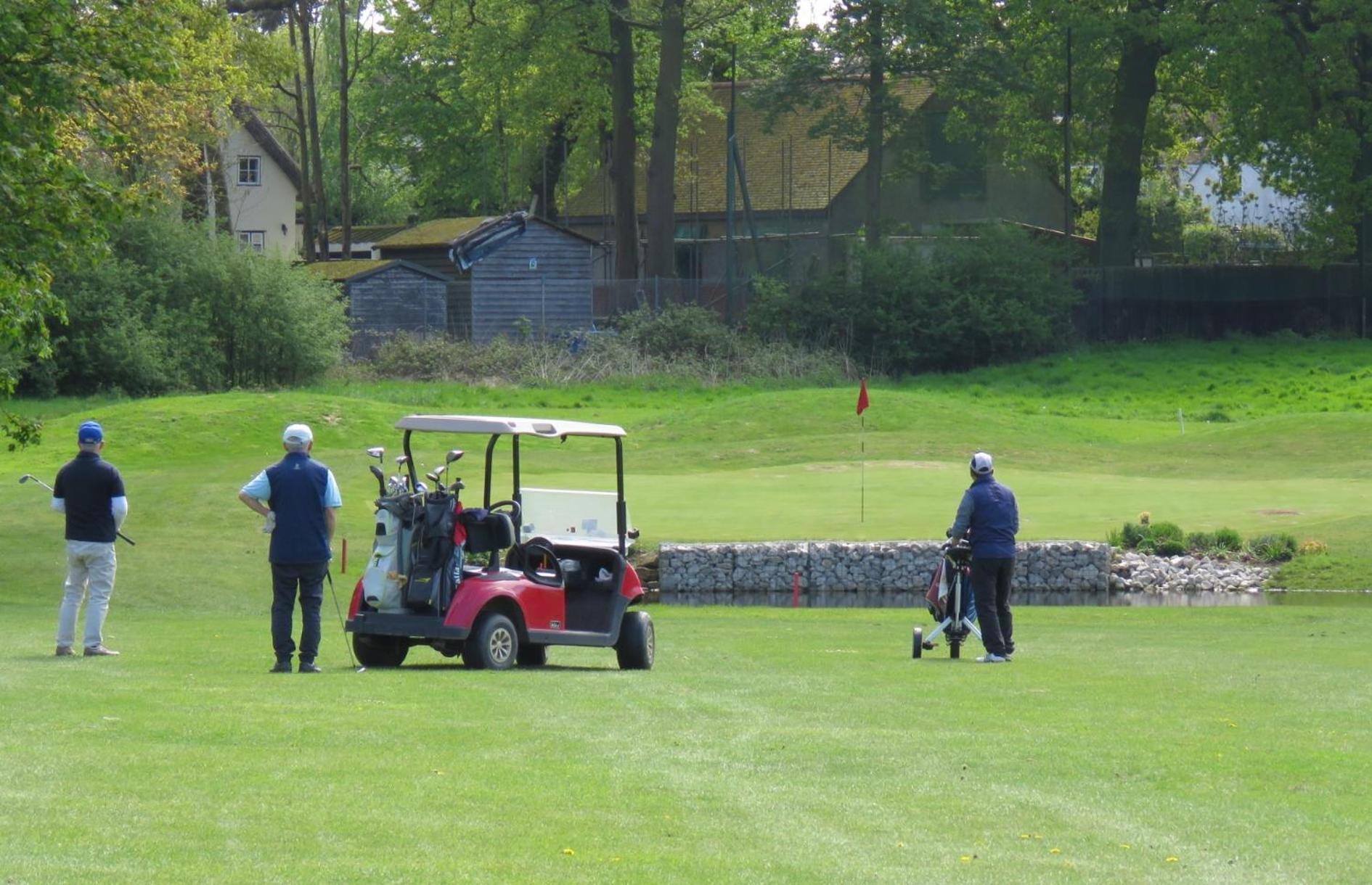 Manor Of Groves Hotel, Golf & Health Club 소브리지워스 외부 사진