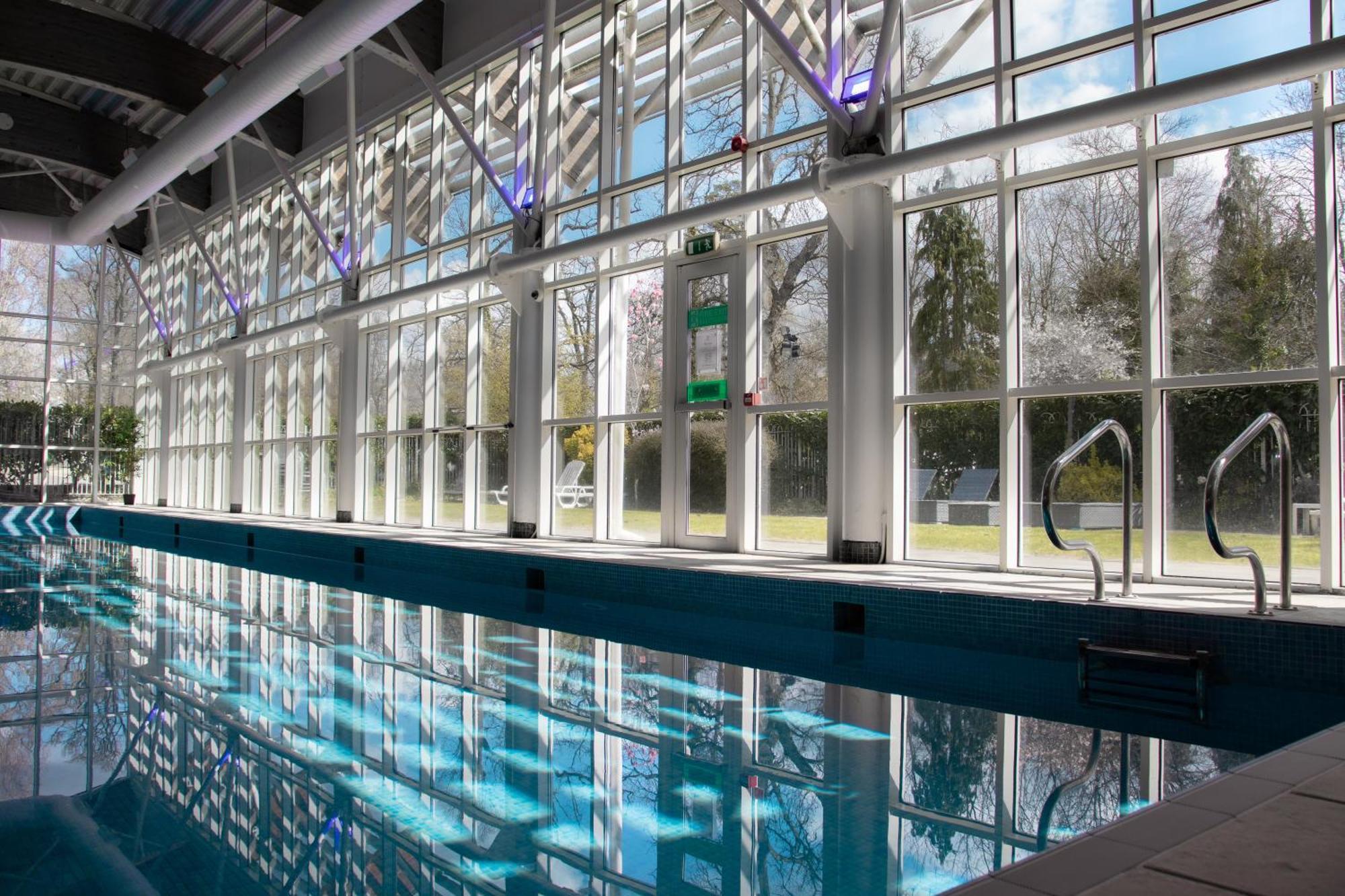 Manor Of Groves Hotel, Golf & Health Club 소브리지워스 외부 사진
