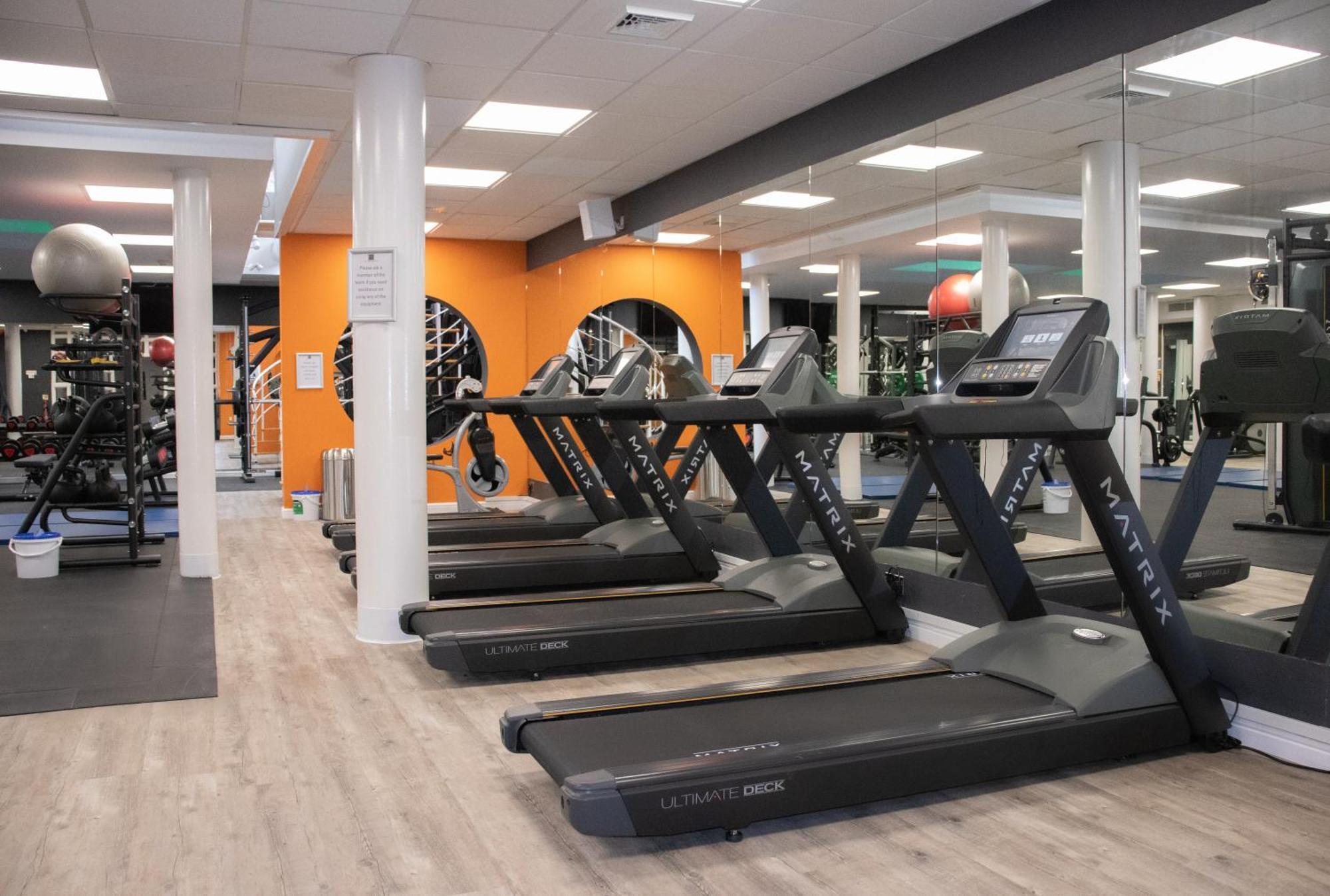 Manor Of Groves Hotel, Golf & Health Club 소브리지워스 외부 사진