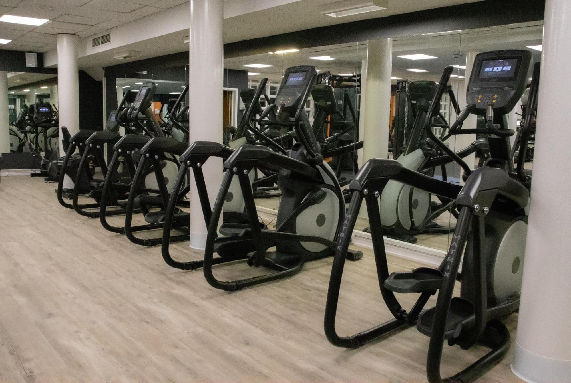 Manor Of Groves Hotel, Golf & Health Club 소브리지워스 외부 사진