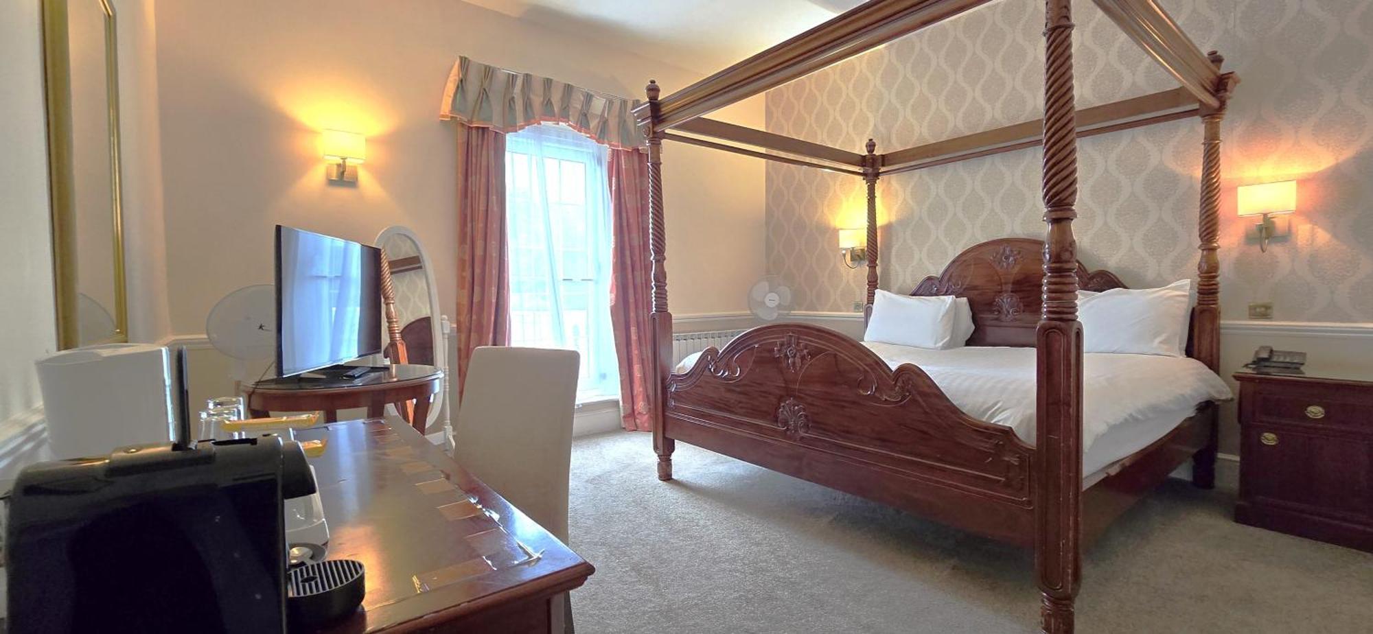 Manor Of Groves Hotel, Golf & Health Club 소브리지워스 외부 사진